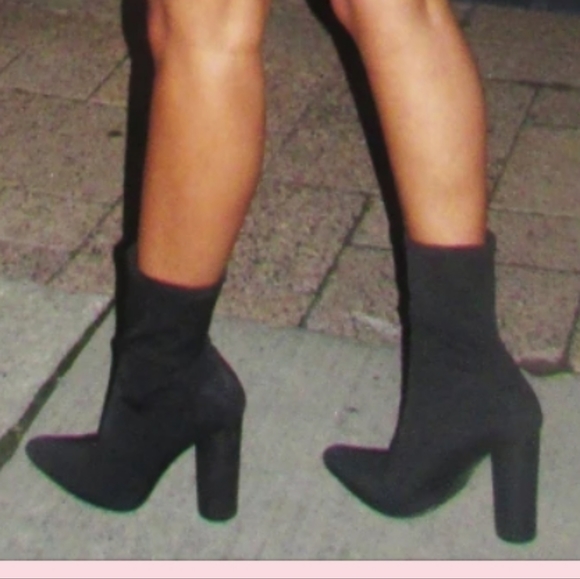 black chunky heel boot size 7 - Picture 5 of 5